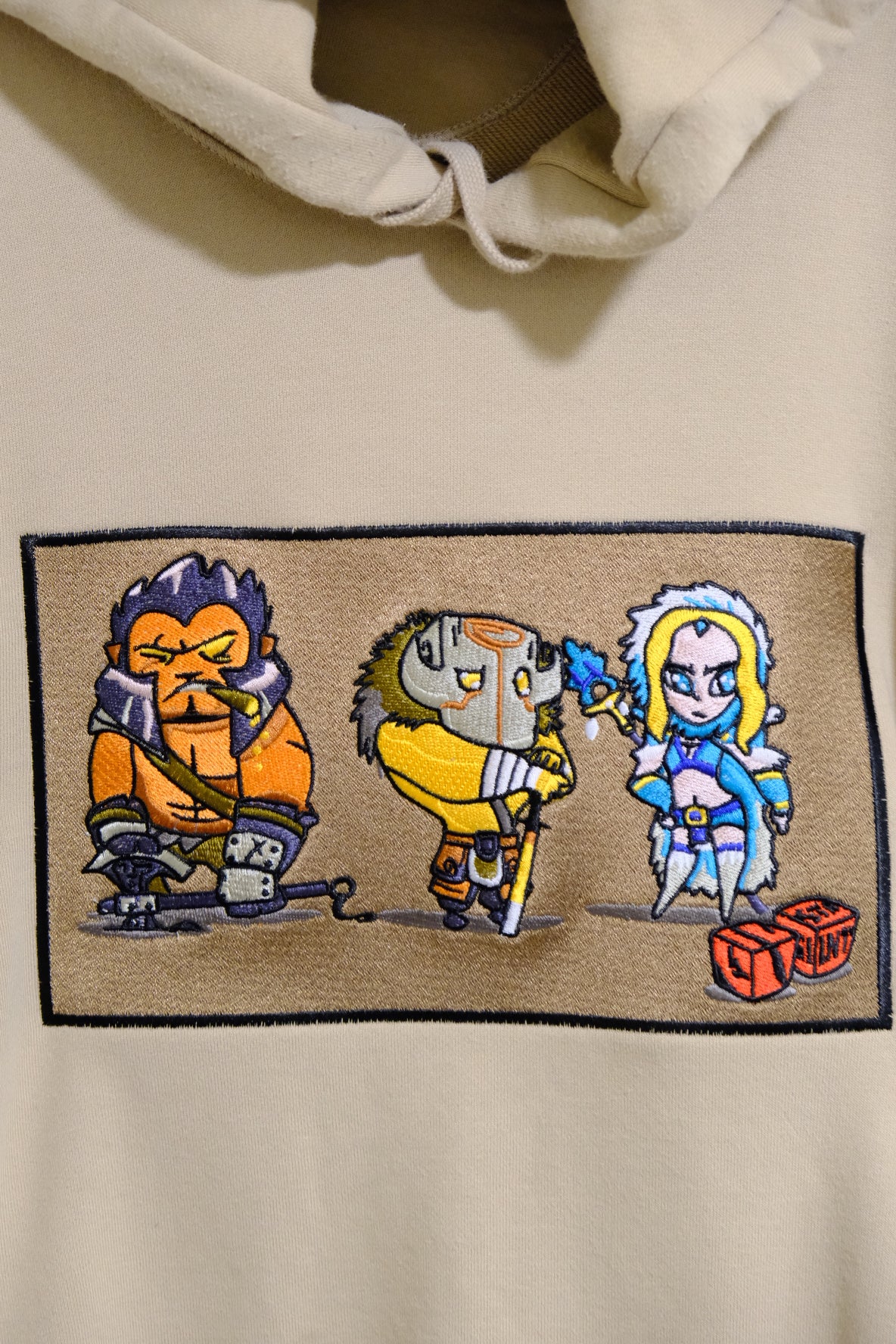 Axe, Juggernaut and Rylai Embroidered Beige Sweat Pullover Hoodie