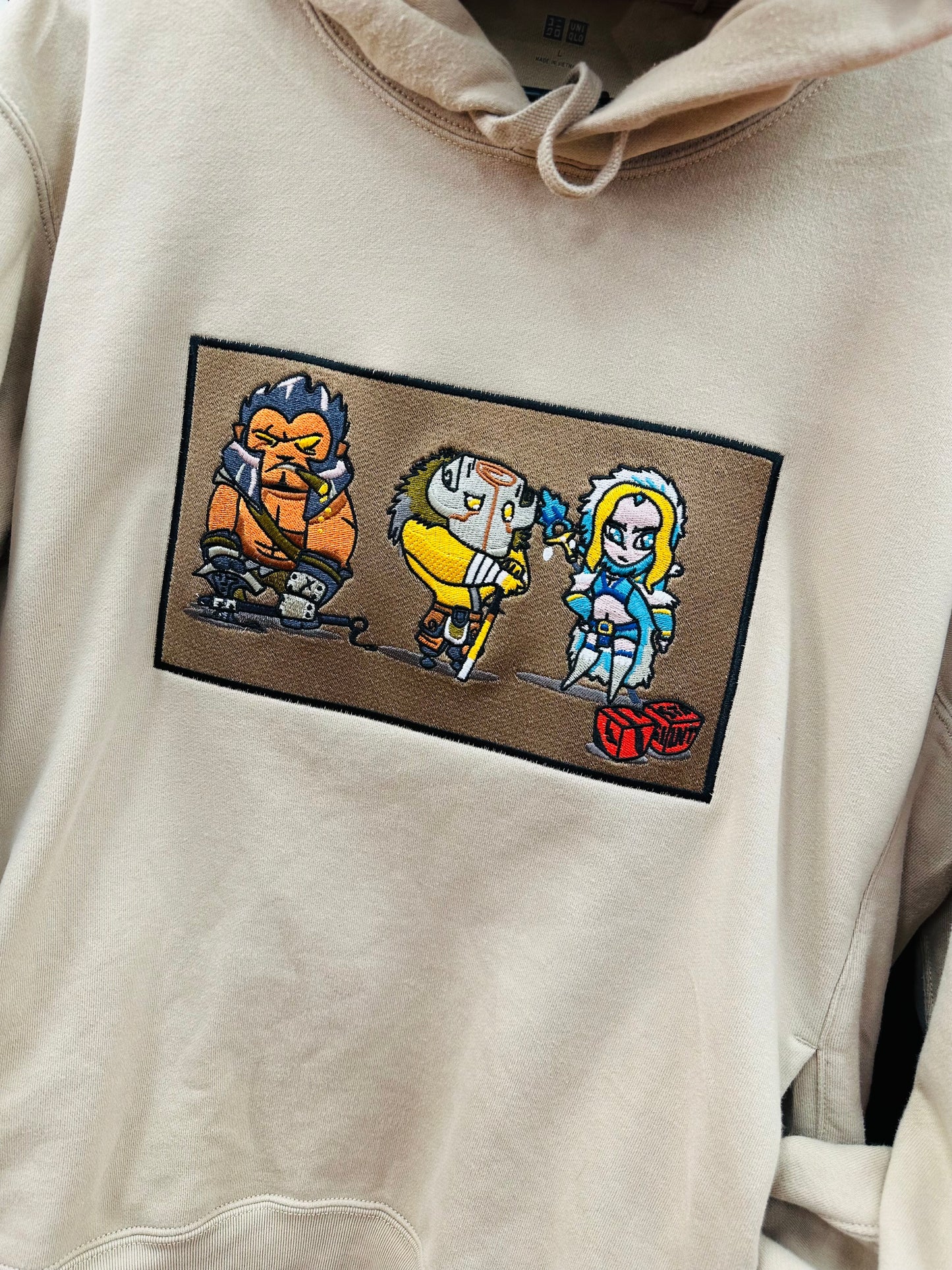 Axe, Juggernaut and Rylai Embroidered Beige Sweat Pullover Hoodie