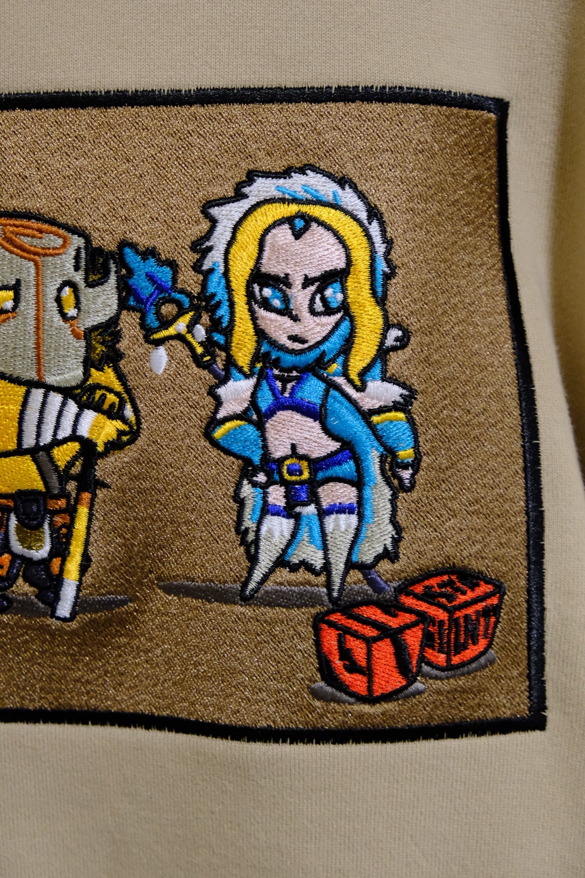 Axe, Juggernaut and Rylai Embroidered Beige Sweat Pullover Hoodie