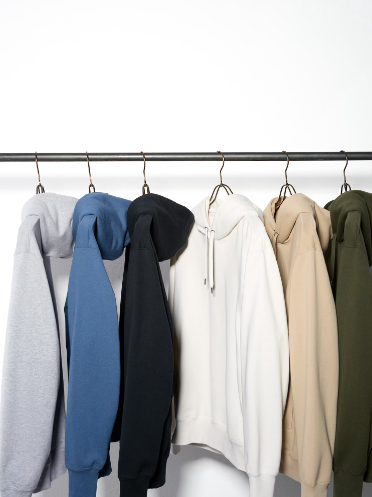 Axe, Juggernaut and Rylai Embroidered Beige Sweat Pullover Hoodie